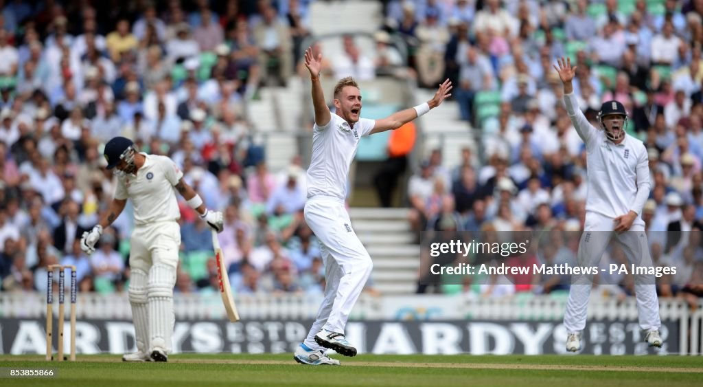 Cricket - Investec Test Series - Fifth Test - England v India - Day One - The Kia Oval