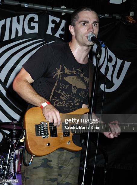 Sam Witwer of The Crashtones