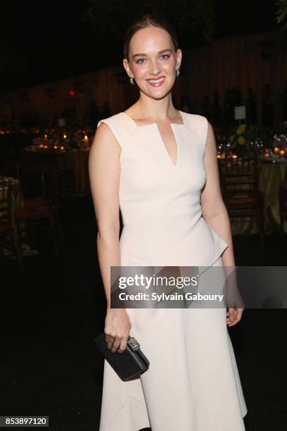 Jess Weixler Photos Photos and Premium High Res Pictures - Getty Images
