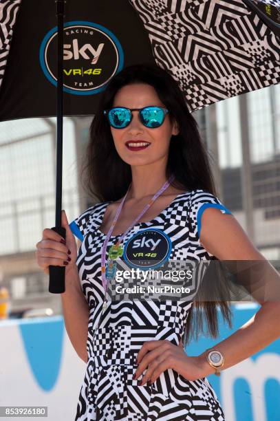 Umbrella gird during of race day of the Gran Premio Movistar de Aragon, Circuit of Motorland, Alcañiz, Spain. Sunday, 24th september, 2017.