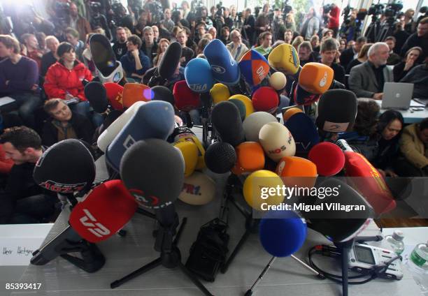 Microfones of the media are pictured during a press conference at the police station on March 12, 2009 in Waiblingen, Germany.17 - year old Tim...