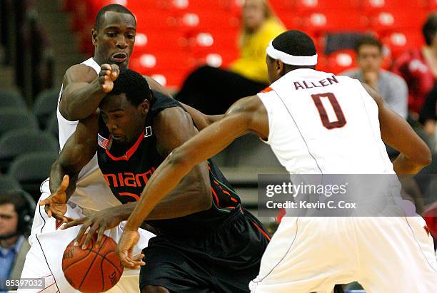 150 Dwayne Collins Stock Photos, HighRes Pictures, and Images Getty