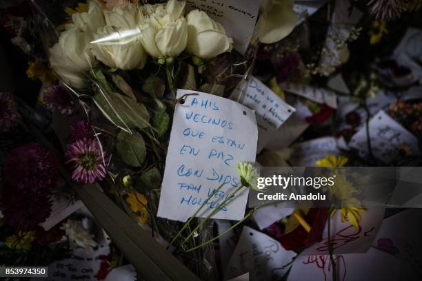 People leave flowers and tributes in memory of the victims of the earthquake that hit Mexico on 19 September , in Mexico City, Mexico, 25 September...