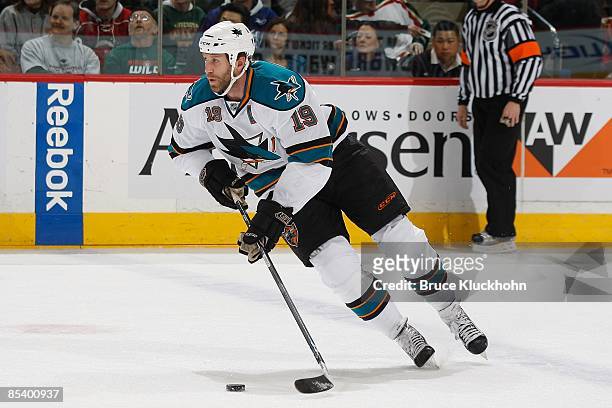 Joe Thornton of the San Jose Sharks skates with the puck against the Minnesota Wild during the game at the Xcel Energy Center on March 10, 2009 in...