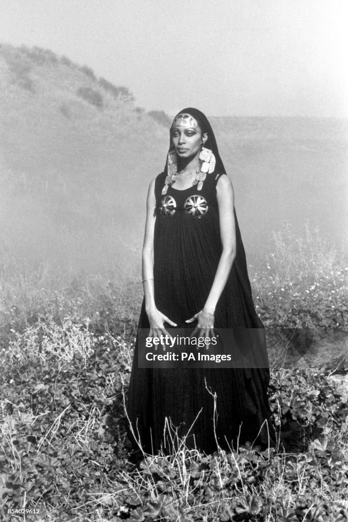 Entertainment - Donyale Luna