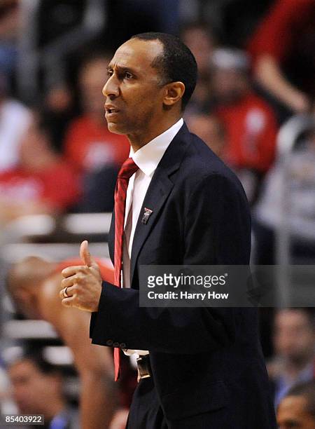 Stanford Cardinal Head Coach Johnny Dawkins stands on the sidelines during their game against the Washington Huskies during the Pacific Life Pac-10...