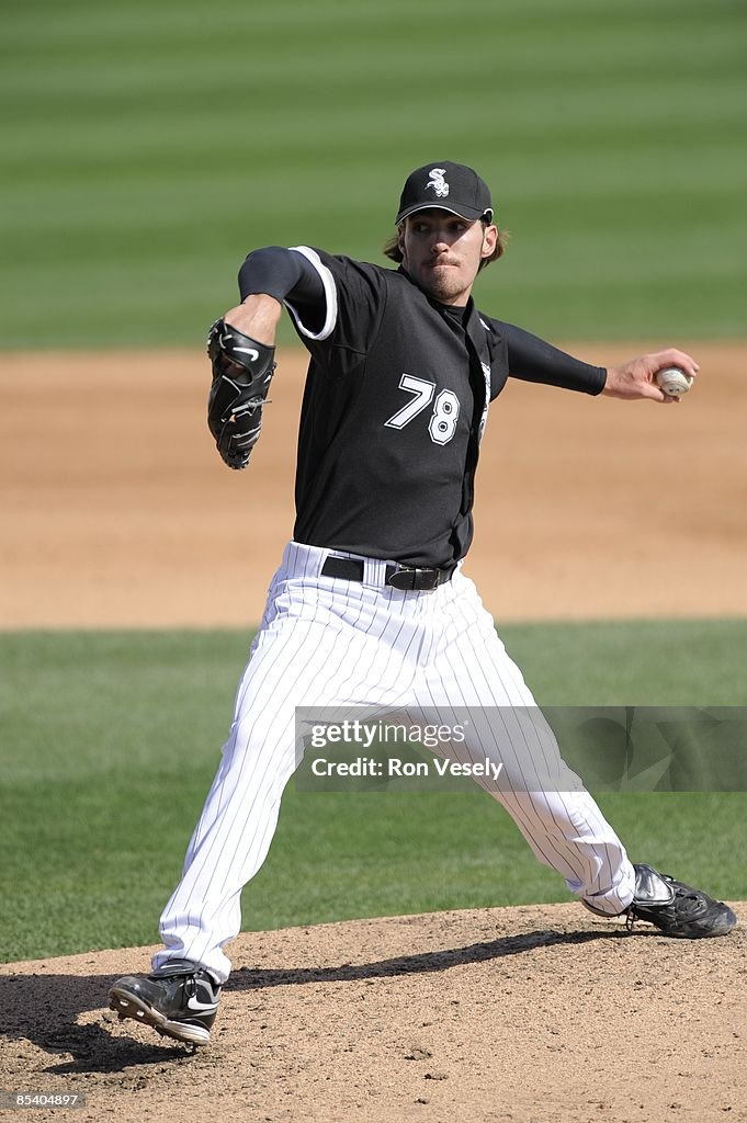 Cleveland Indians v Chicago White Sox