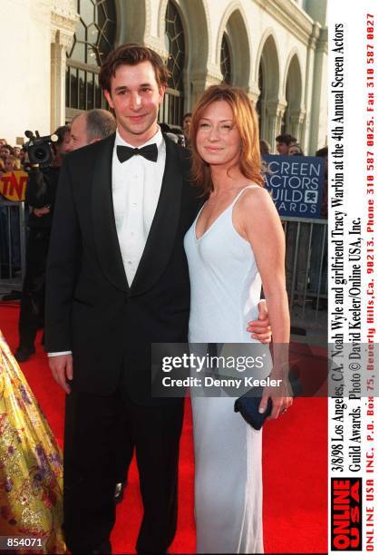 Los Angeles, CA. Noah Wyle and girlfriend Tracy Warbin at the 4th Annual Screen Actors Guild Awards.