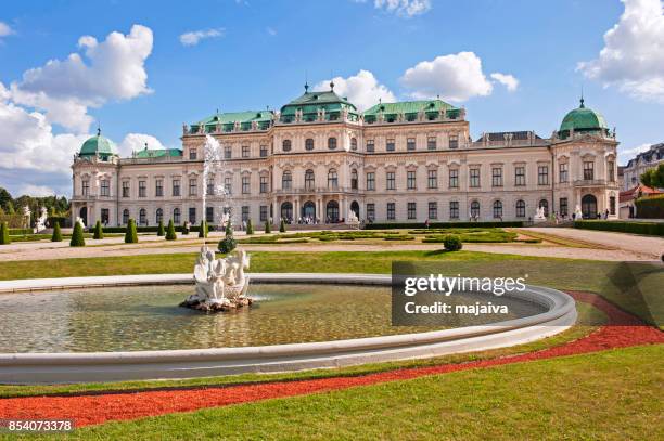 belvedere palace, vienna - majaiva stock pictures, royalty-free photos & images