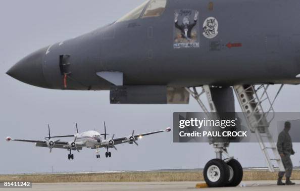 A restored Lockheed Super Constellation in Qantas livery lands at the ...