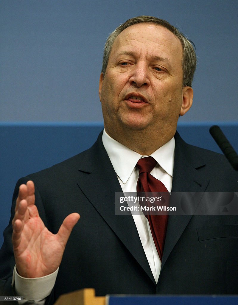 Larry Summers Discusses Economic Crisis