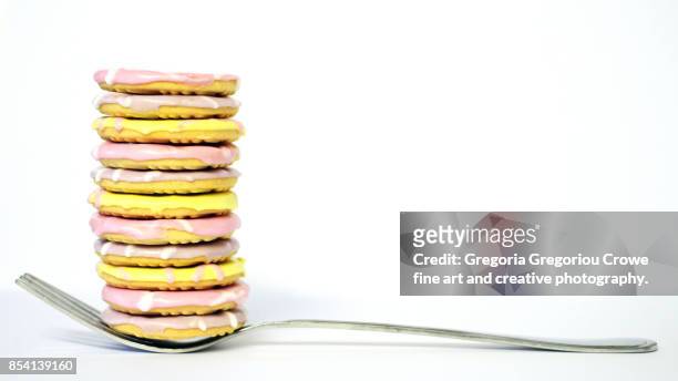 stacked party ring cookies - gregoria gregoriou crowe fine art and creative photography - fotografias e filmes do acervo