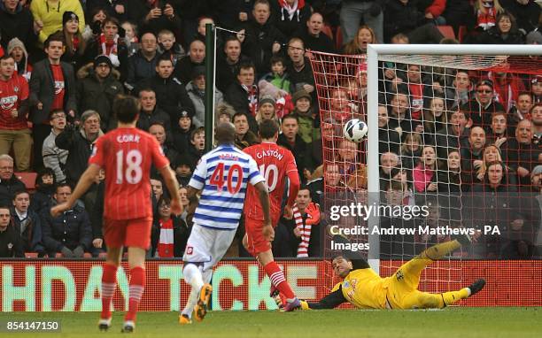 Southampton's Gaston Ramirez scores his side's first goal of the game