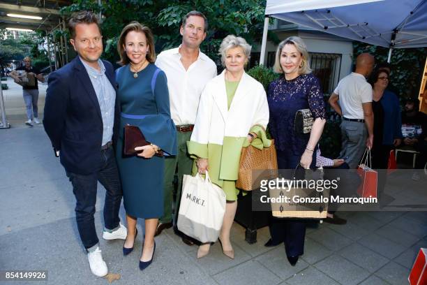 Nathan Turner, Jane Scott Hodges, Jamie Creel, Charlotte Moss and Susan Gutfreund attend the Creel and Gow hosts "Haute Bohemians" book signing with...