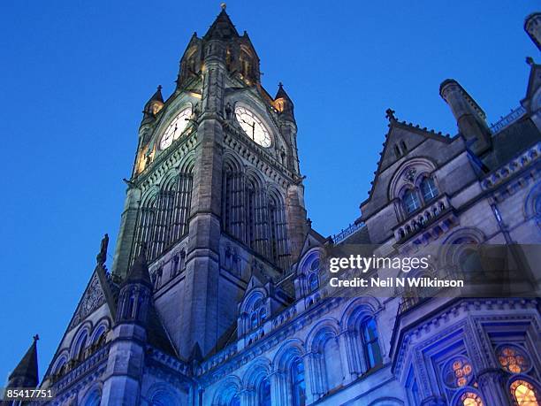 looking up at manchester town hall - manchester town hall stockfoto's en -beelden