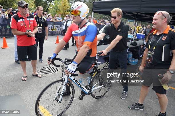 Prince Harry supports a competitor at the Cycling Time Trial event during the Invictus Games 2017 at High Park on September 26, 2017 in Toronto,...