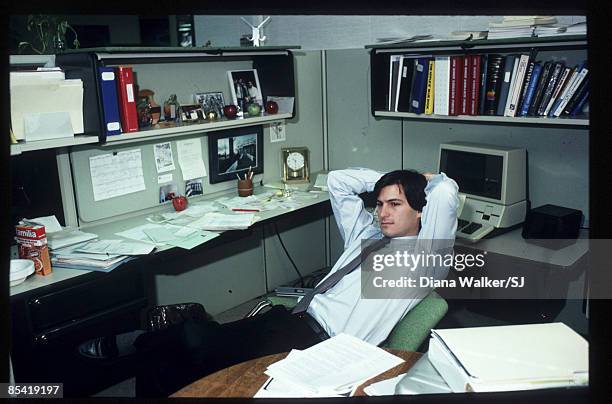 Of Apple Steve Jobs sits with the "Lisa" Computer on December 15, 1982. IMAGE PREVIOUSLY A TIME & LIFE IMAGE.