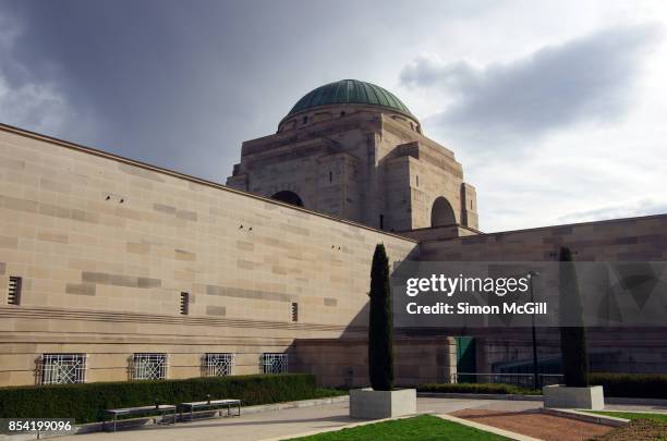 australian war memorial, campbell, canberra, australian capital territory, australia - canberra museum stock pictures, royalty-free photos & images