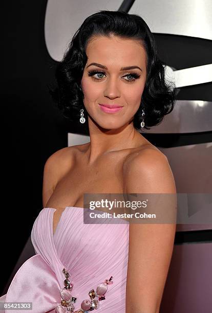 Singer Katy Perry arrives to the 51st Annual GRAMMY Awards held at the Staples Center on February 8, 2009 in Los Angeles, California.