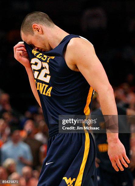 Alex Ruffa 214 Alex Ruoff Photos & High Res Pictures - Getty Images