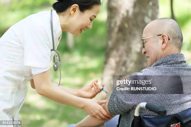 Giving Tree Injections Tree Injections Photos and Premium High Res Pictures - Getty Images