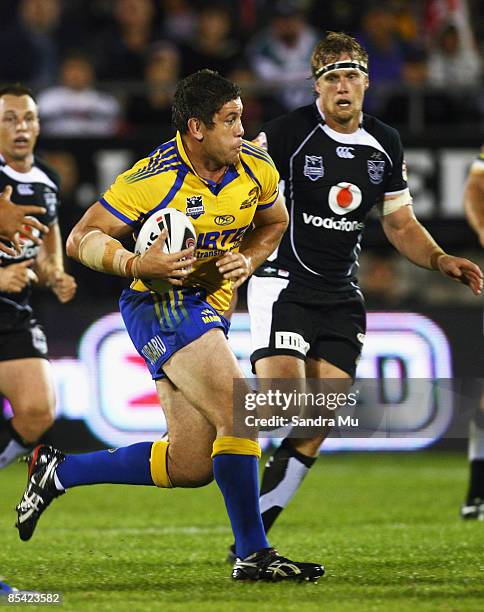 Nathan Cayless of the Eels runs the ball during the round one NRL match between the Warriors and the Parramatta Eels at Mt Smart Stadium on March 14,...
