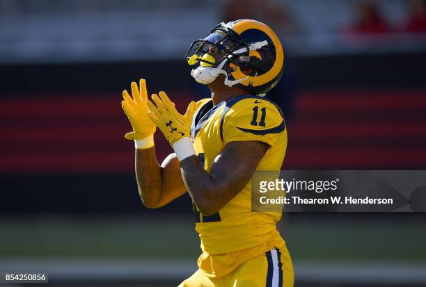 Tavon Austin of the Los Angeles Rams warms up during pregame warm ups prior to the start of an NFL football game against the San Francisco 49ers at...