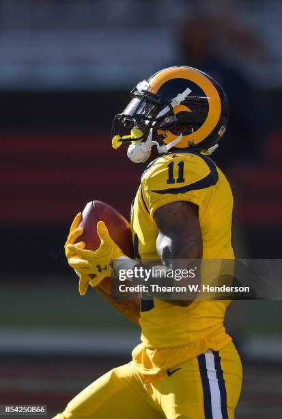 Tavon Austin of the Los Angeles Rams warms up during pregame warm ups prior to the start of an NFL football game against the San Francisco 49ers at...