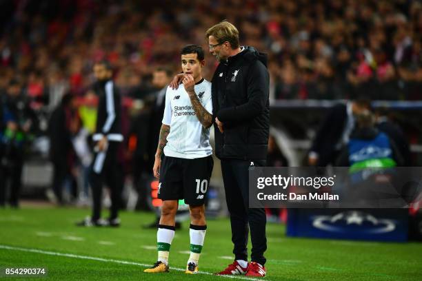 Jurgen Klopp, Manager of Liverpool speaks to Philippe Coutinho of Liverpool during the UEFA Champions League group E match between Spartak Moskva and...