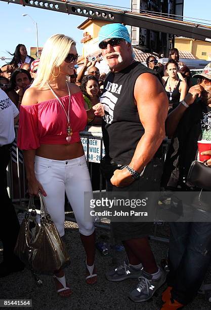 Jennifer McDaniel and Hulk Hogan arrive to see Brooke Hogan perform at Calle Ocho on March 15, 2009 in Miami.