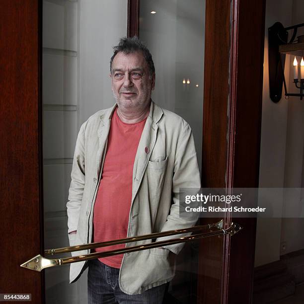 Director Stephen Frears poses at a portrait session in Paris on March 16, 2009. .