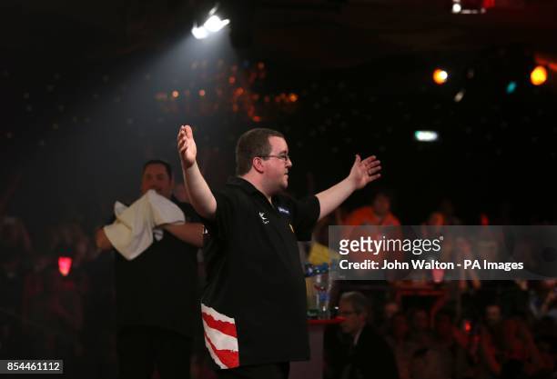 Stephen Bunting celebrates winning the match during the BDO World Championships Final at the Lakeside Complex, Surrey.