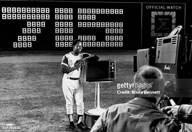 Hank Aaron of the Atlanta Braves tapes a television commercial for Magnavox as he signed a million dollar contract to tape the commercial as he is...