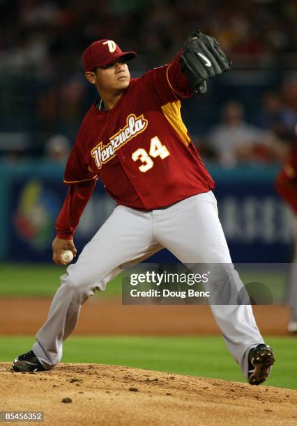 Starting pitcher Felix Hernandez of Venezuela pitches against Puerto Rico during day 3 of round 2 of the World Baseball Classic at Dolphin Stadium on...