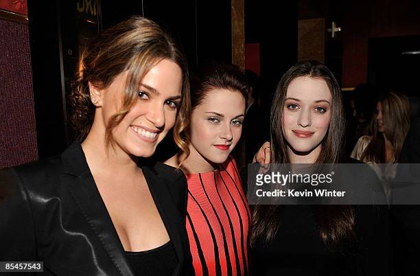 Actresses Nikki Reed, Kristen Stewart and Kat Dennings arrive on the red carpet of "Adventureland" held at the Mann Chinese 6 Theater on March 16,...