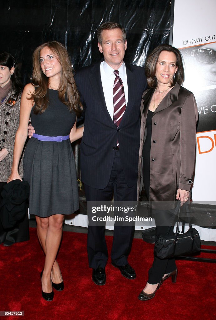 "Duplicity" New York Premiere - Outside Arrivals