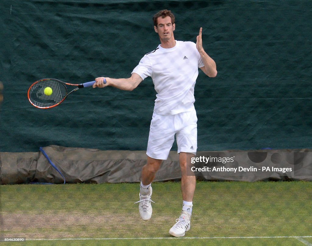 Tennis - 2014 Wimbledon Championships - Day Eight - The All England Lawn Tennis and Croquet Club