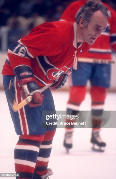 Henri Richard of the Montreal Canadiens skates on the ice during an NHL game against the New York Rangers circa 1972 at the Madison Square Garden in...