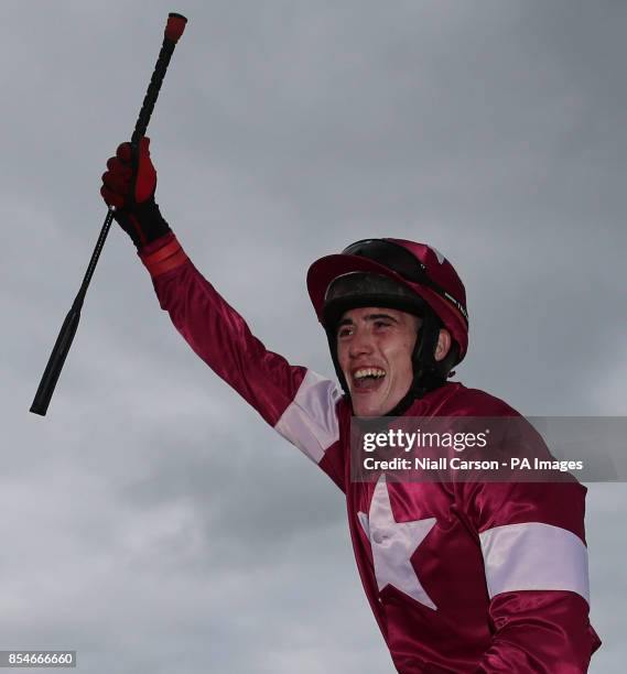 Shane Shortall 918 Shane Handler Photos & High Res Pictures - Getty Images