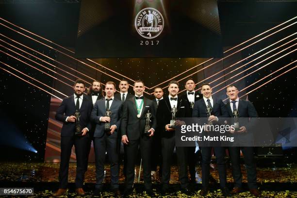Cameron Smith of the Storm poses after winning the Dally M Medal with NRL Team of the Year winners during the 2017 Dally M Awards at The Star on...