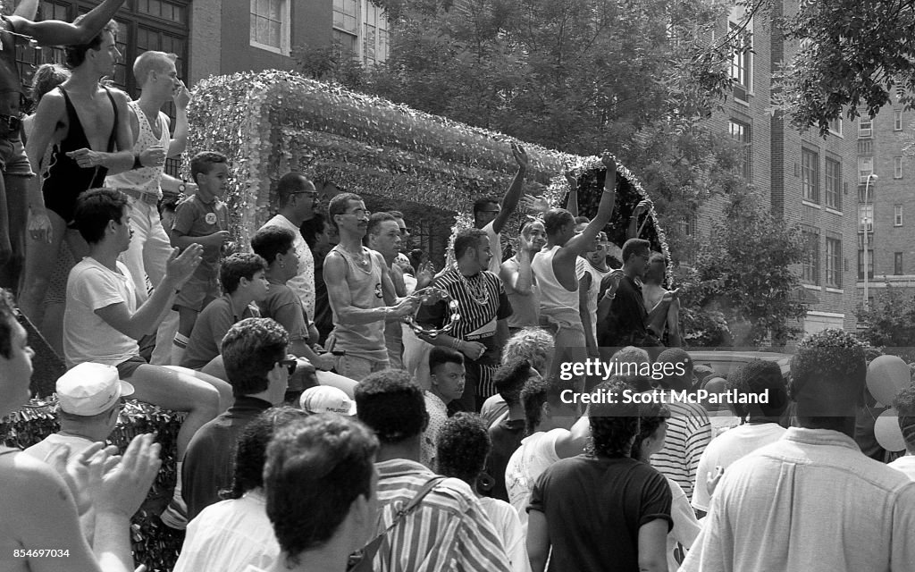 Gay Pride Parade NYC 1989, Parade Participants Smiling & Waving