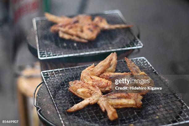 chicken wings - hidehiro kigawa stockfoto's en -beelden