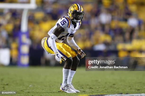 Donte Jackson of the LSU Tigers defends during a game against the Syracuse Orange at Tiger Stadium on September 23, 2017 in Baton Rouge, Louisiana.