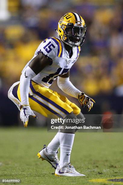 Donte Jackson of the LSU Tigers defends during a game against the Syracuse Orange at Tiger Stadium on September 23, 2017 in Baton Rouge, Louisiana.