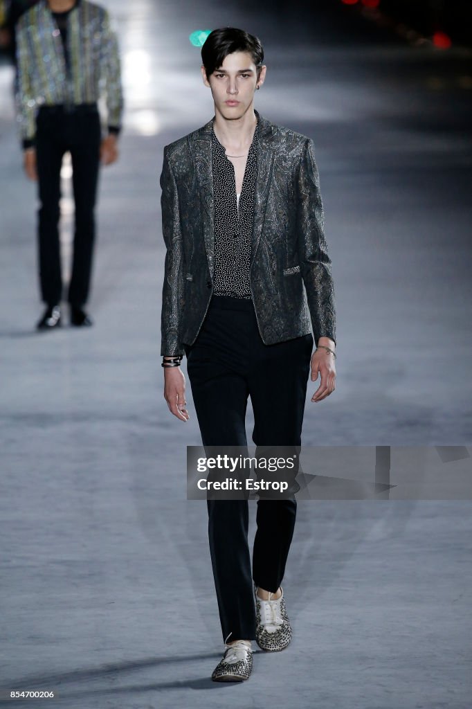 Saint Laurent : Runway -Paris Fashion Week Womenswear Spring/Summer 2018