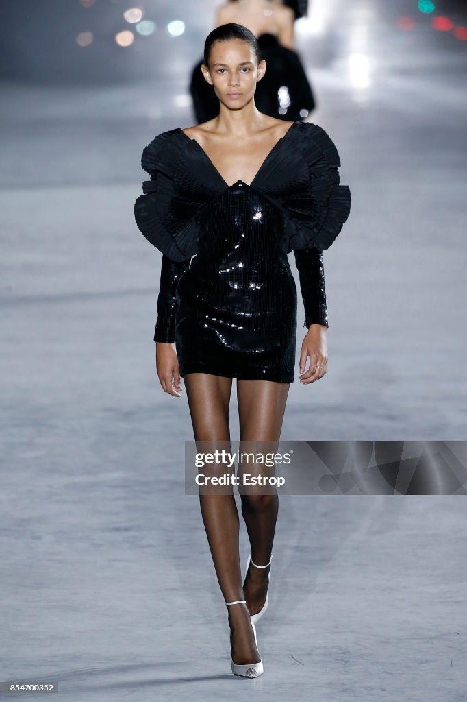 Saint Laurent : Runway -Paris Fashion Week Womenswear Spring/Summer 2018