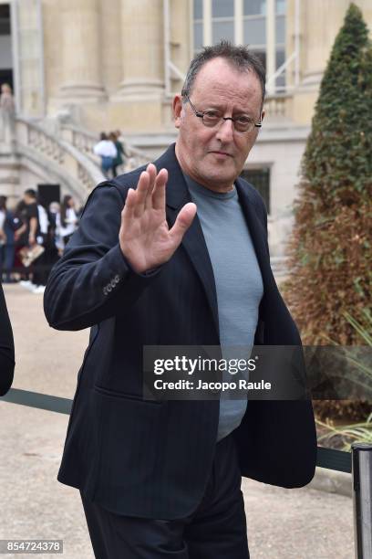 Jean Reno is seen arriving at Lanvin fahion show during Paris Fashion Week Womenswear Spring/Summer 2018 on September 27, 2017 in Paris, France.