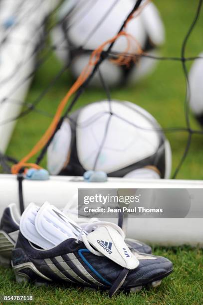 Illustration Chaussure / Ballon - - Entrainement de Lyon - Tola Vologe - Lyon -