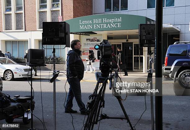 Television crew sets up across the street from the main entrance to Lenox Hill Hospital March 18, 2009 in New York where actress Natasha Richardson...