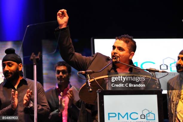 Rishio Rish Rishi Rich Photos and Premium High Res Pictures - Getty Images